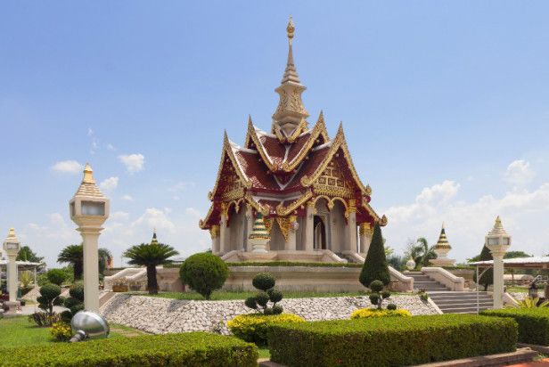 https://mdw-travel-data-us-east-1.s3.amazonaws.com/img/country/Thailand/Udon-Thani-Zoo/img_01.jpg