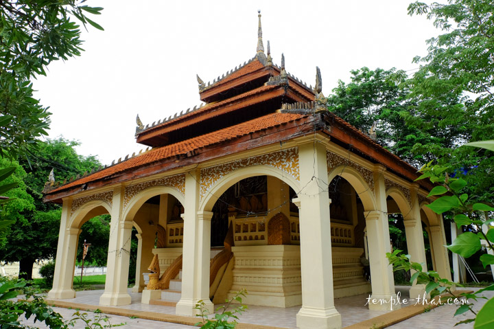 https://mdw-travel-data-us-east-1.s3.amazonaws.com/img/country/Thailand/Wat-Anusorn-Suttharam/img_01.jpg