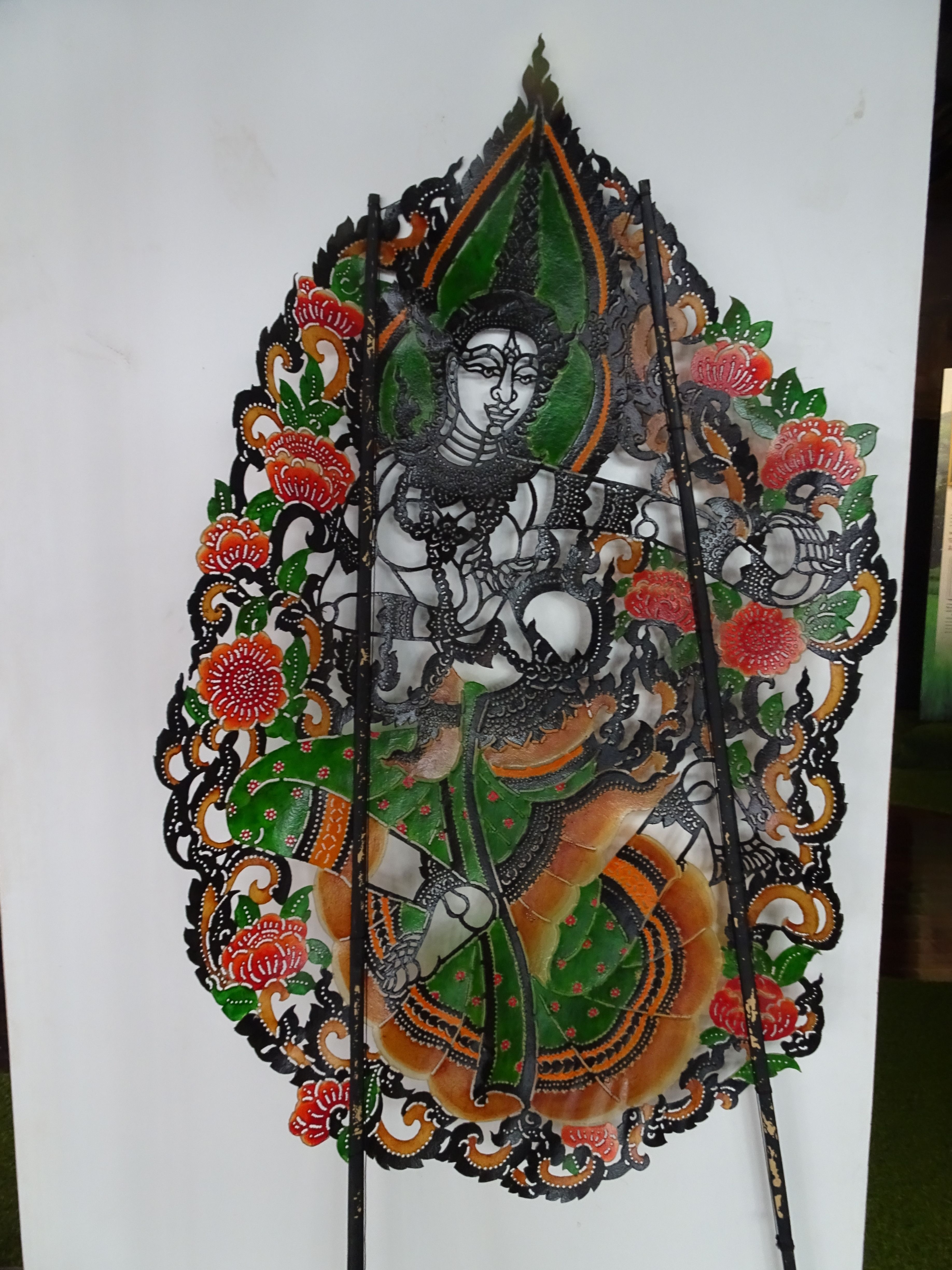 https://mdw-travel-data-us-east-1.s3.amazonaws.com/img/country/Thailand/Wat-Ban-Don-Shadow-Puppet-Museum/img_00.jpg
