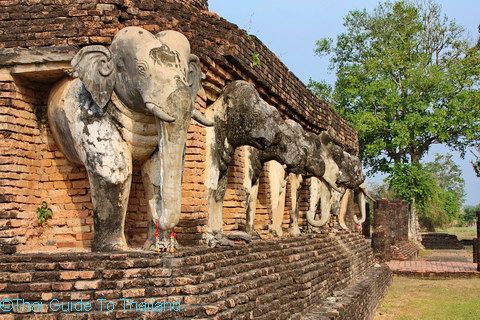 https://mdw-travel-data-us-east-1.s3.amazonaws.com/img/country/Thailand/Wat-Chang-Lom/img_02.jpg