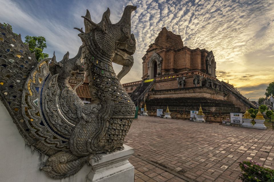 https://mdw-travel-data-us-east-1.s3.amazonaws.com/img/country/Thailand/Wat-Chedi-Phutthaisawan/img_00.jpg