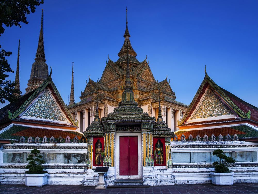 https://mdw-travel-data-us-east-1.s3.amazonaws.com/img/country/Thailand/Wat-Pho/img_01.jpg