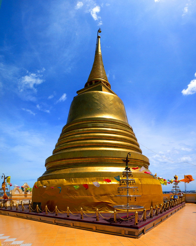 https://mdw-travel-data-us-east-1.s3.amazonaws.com/img/country/Thailand/Wat-Saket--Golden-Mount-/img_03.jpg