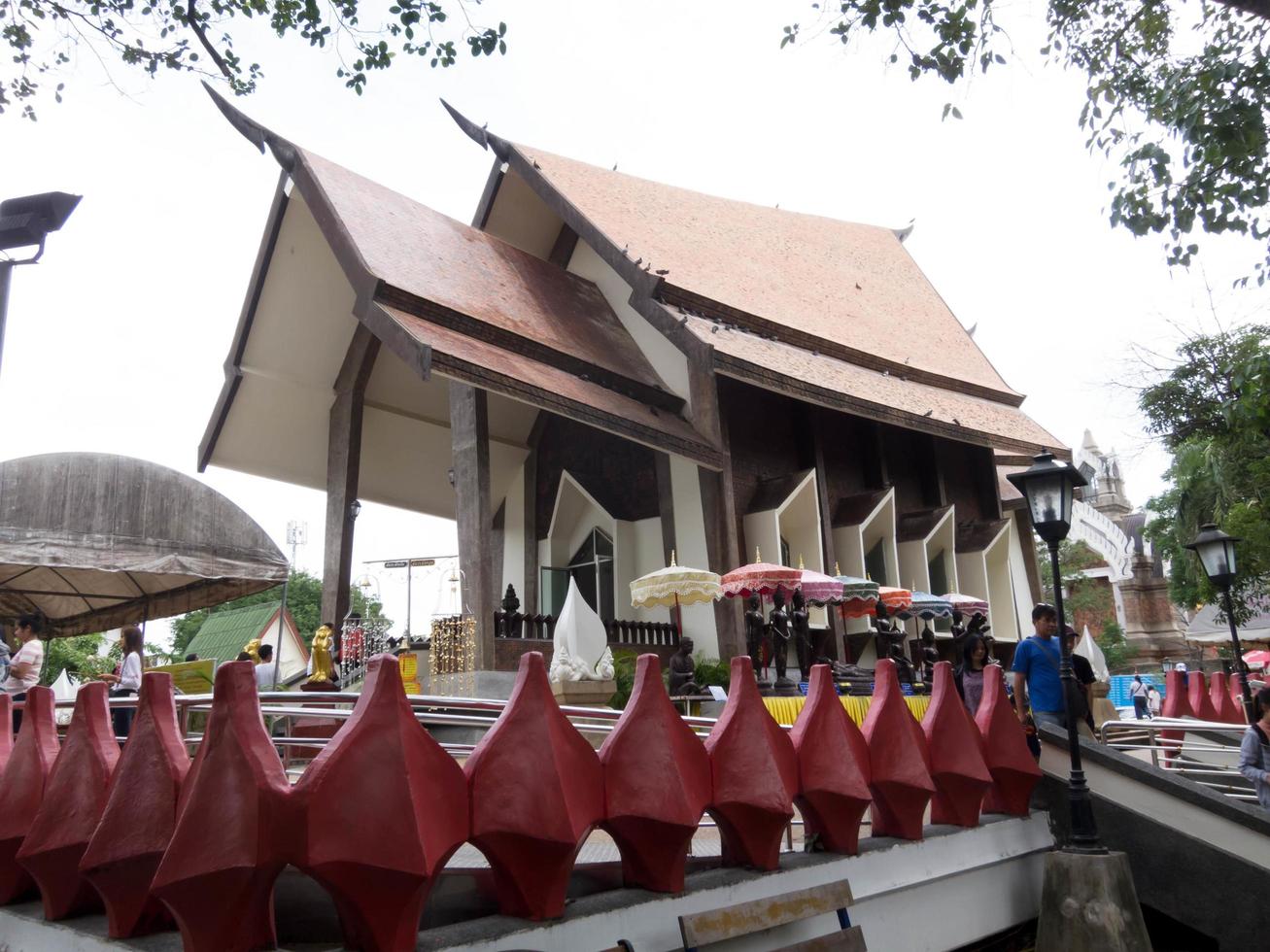 https://mdw-travel-data-us-east-1.s3.amazonaws.com/img/country/Thailand/Wat-Sala-Loi/img_03.jpg