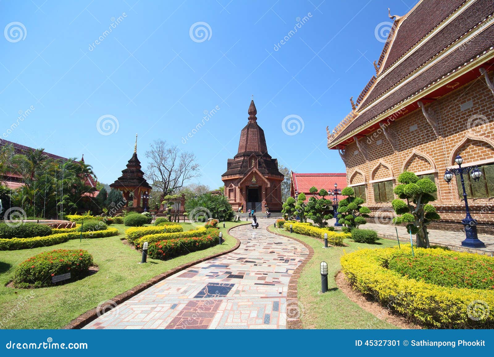 https://mdw-travel-data-us-east-1.s3.amazonaws.com/img/country/Thailand/Wat-Tham-Mongkhon-Thamma-Vipassana/img_00.jpg