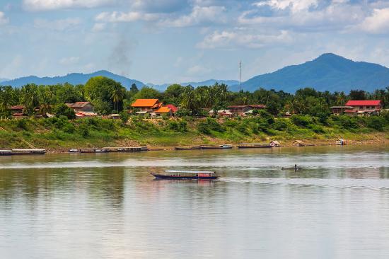 https://mdw-travel-data-us-east-1.s3.amazonaws.com/img/country/Thailand/Wat-Tham-Poo-Sa-Ma/img_01.jpg