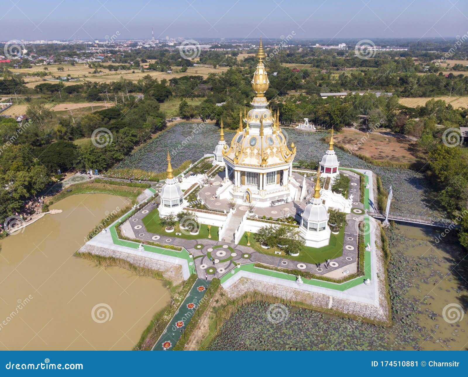 https://mdw-travel-data-us-east-1.s3.amazonaws.com/img/country/Thailand/Wat-Thung-Setthi/img_02.jpg