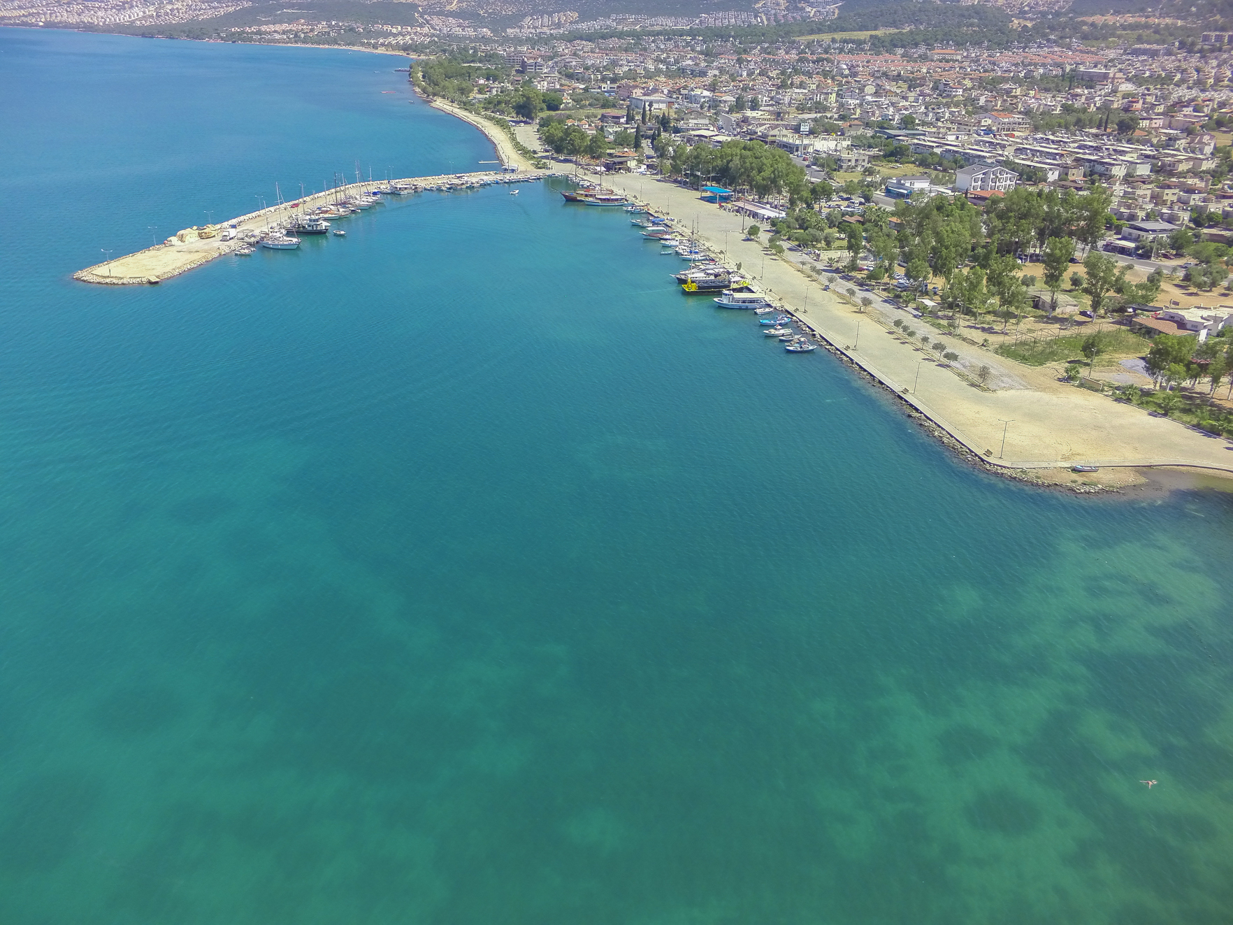 https://mdw-travel-data-us-east-1.s3.amazonaws.com/img/country/Turkey/Akbuk-Didim/img_00.jpg