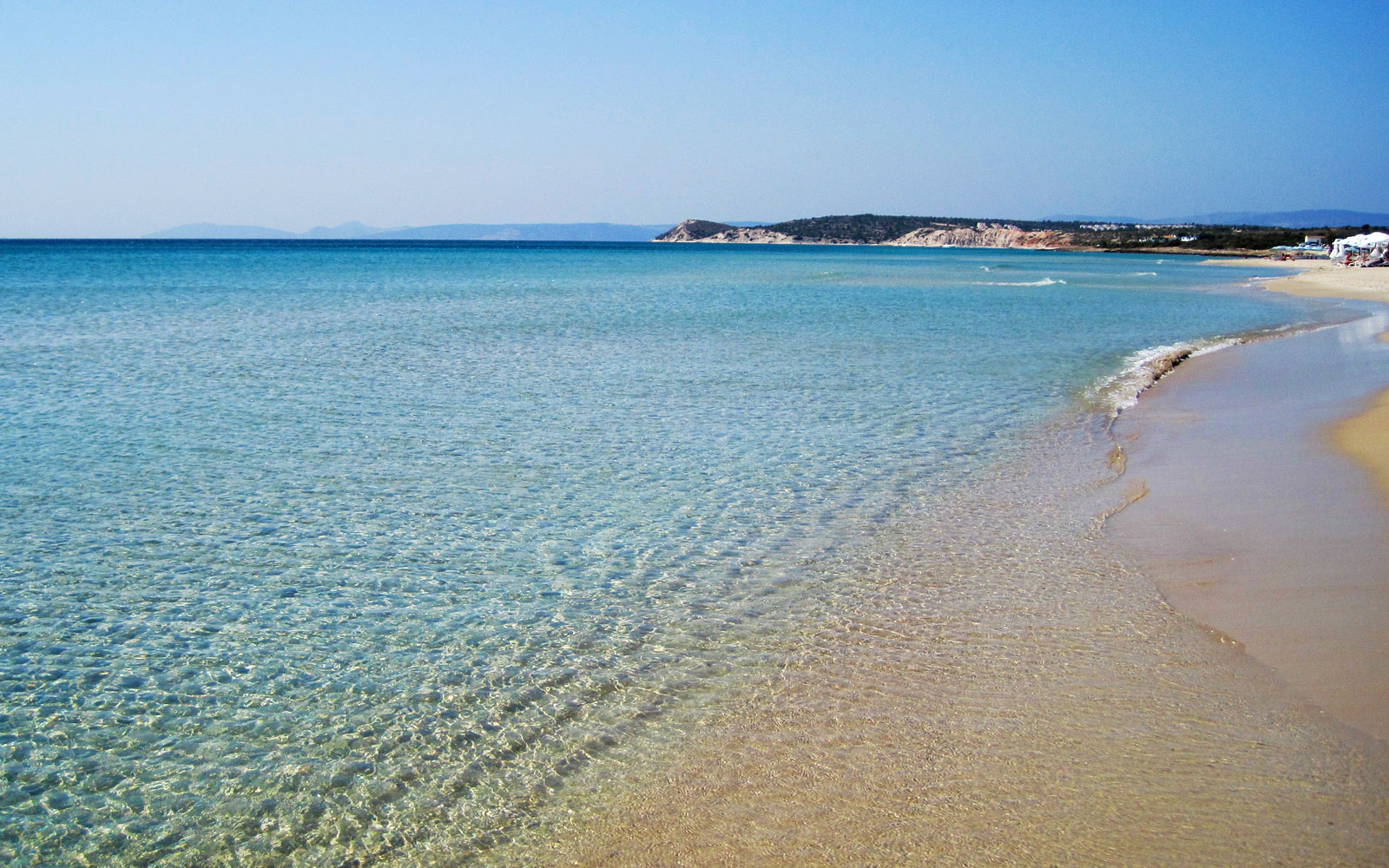 https://mdw-travel-data-us-east-1.s3.amazonaws.com/img/country/Turkey/Altinkum-Beach/img_00.jpg