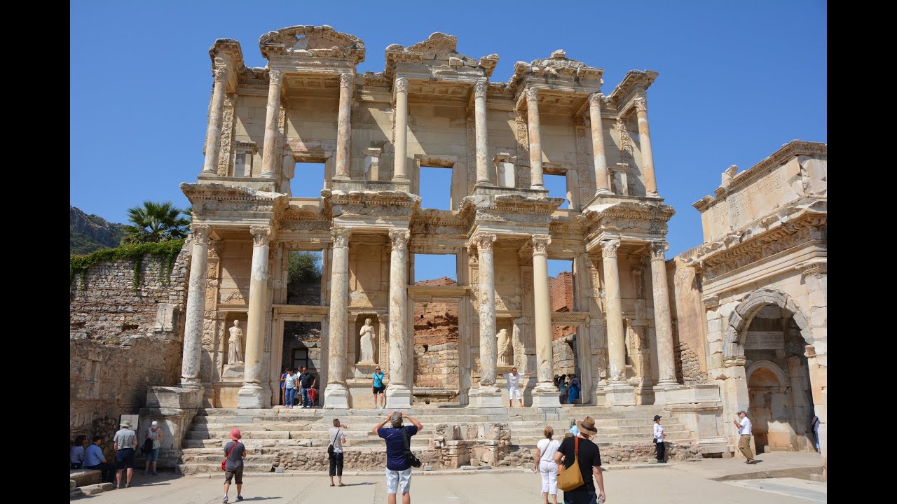 https://mdw-travel-data-us-east-1.s3.amazonaws.com/img/country/Turkey/Ancient-Theater-of-Ephesus/img_02.jpg