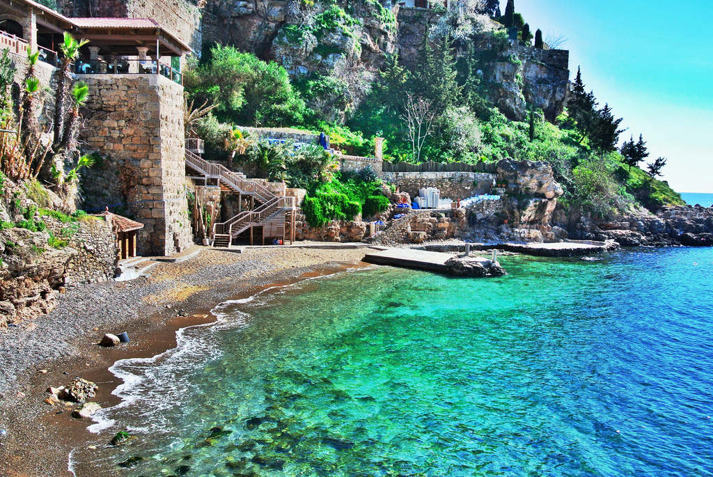 https://mdw-travel-data-us-east-1.s3.amazonaws.com/img/country/Turkey/Antalya-Beach-Park/img_02.jpg