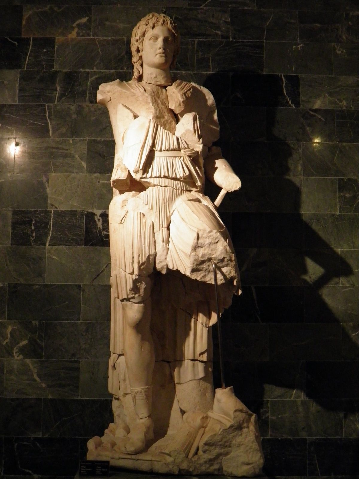 https://mdw-travel-data-us-east-1.s3.amazonaws.com/img/country/Turkey/Antalya-Museum/img_03.jpg