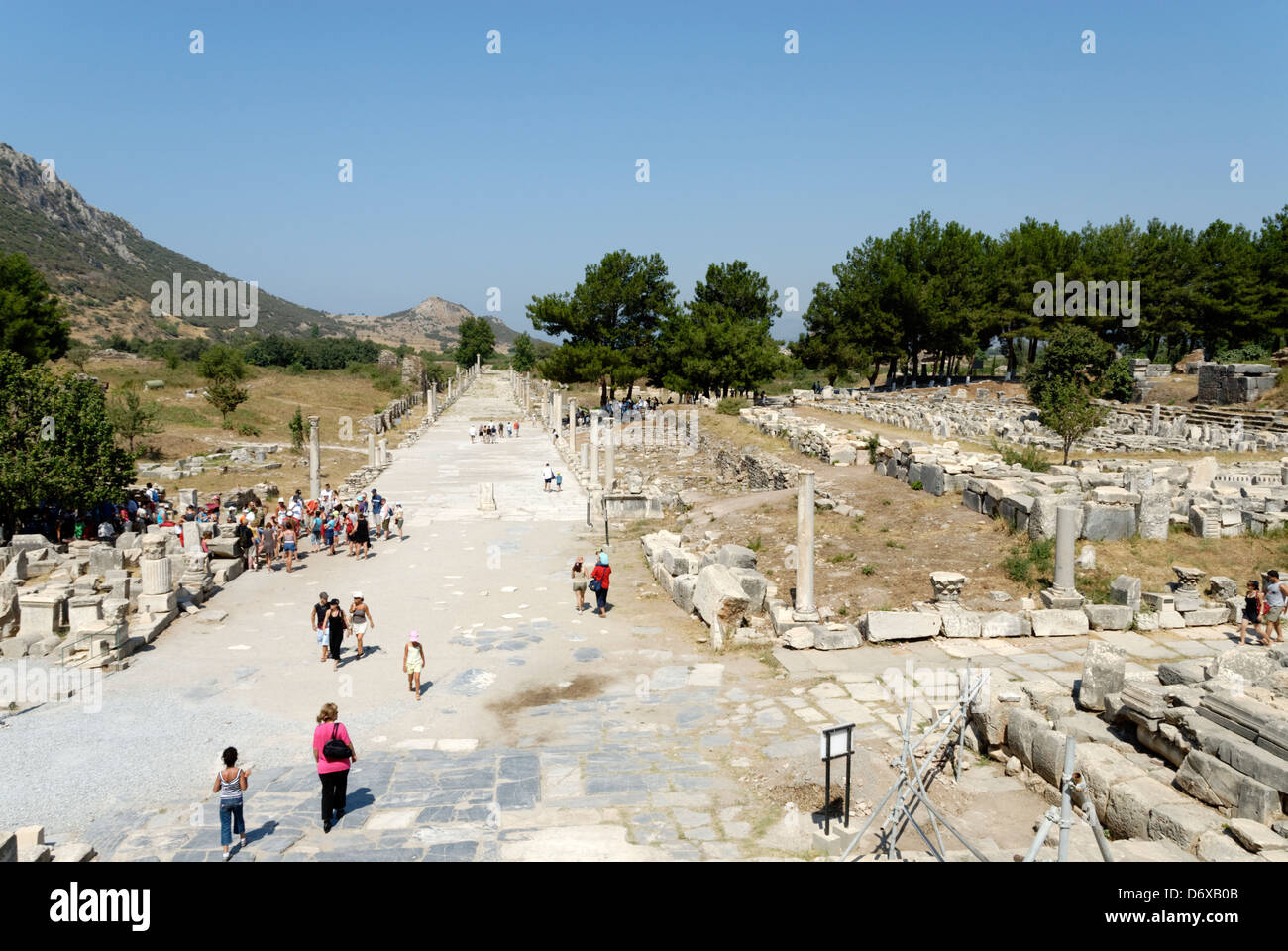 https://mdw-travel-data-us-east-1.s3.amazonaws.com/img/country/Turkey/Arcadian-Way/img_00.jpg