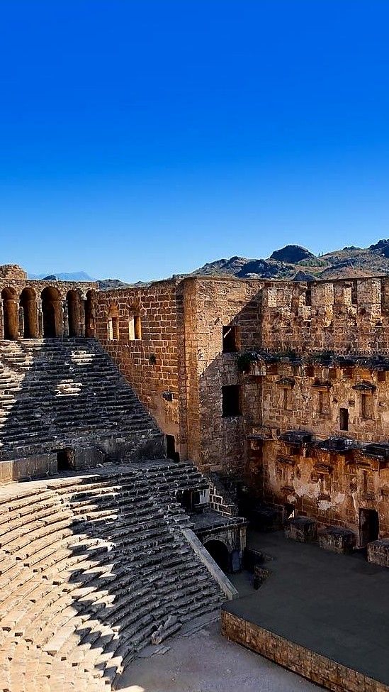https://mdw-travel-data-us-east-1.s3.amazonaws.com/img/country/Turkey/Aspendos/img_02.jpg