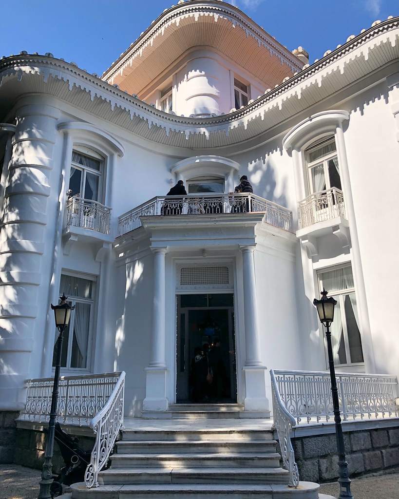 https://mdw-travel-data-us-east-1.s3.amazonaws.com/img/country/Turkey/Ataturks-Villa/img_03.jpg