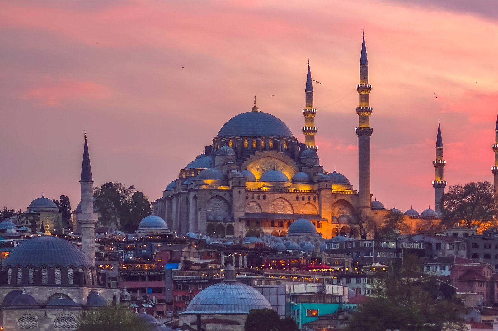 https://mdw-travel-data-us-east-1.s3.amazonaws.com/img/country/Turkey/Bahriye-Mosque/img_02.jpg