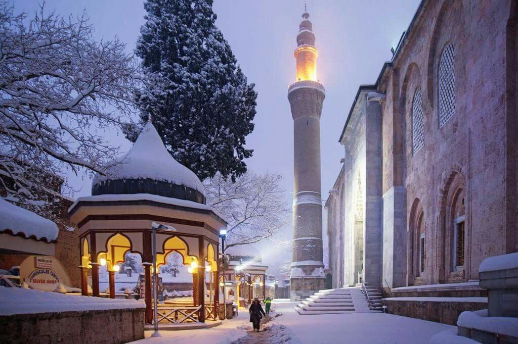 https://mdw-travel-data-us-east-1.s3.amazonaws.com/img/country/Turkey/Bahriye-Mosque/img_03.jpg