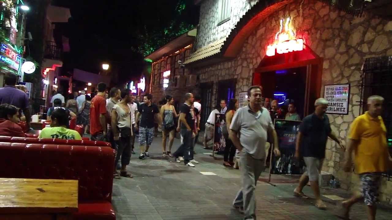 https://mdw-travel-data-us-east-1.s3.amazonaws.com/img/country/Turkey/Bar-Street-Marmaris/img_01.jpg