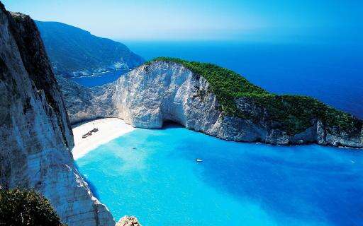 https://mdw-travel-data-us-east-1.s3.amazonaws.com/img/country/Turkey/Bardakci-Cove/img_00.jpg
