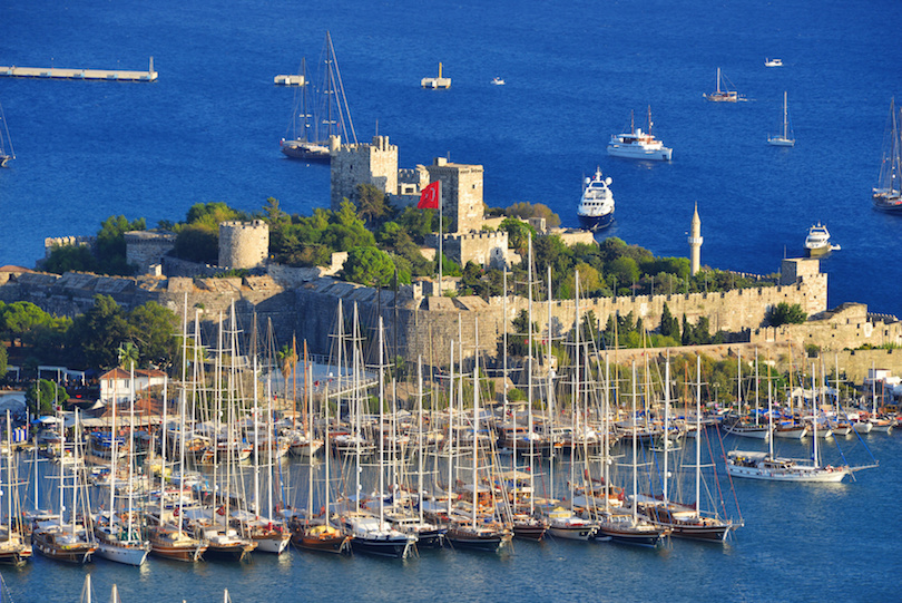 https://mdw-travel-data-us-east-1.s3.amazonaws.com/img/country/Turkey/Bodrum-Peninsula/img_03.jpg