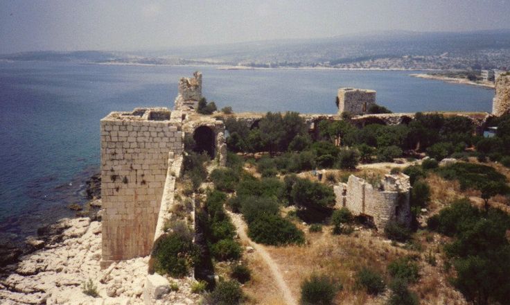 https://mdw-travel-data-us-east-1.s3.amazonaws.com/img/country/Turkey/Castle-of-Sigacik/img_03.jpg