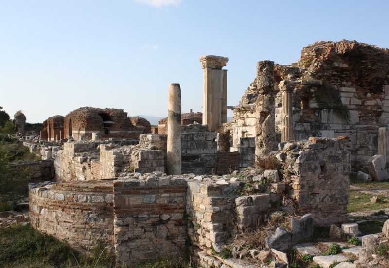 https://mdw-travel-data-us-east-1.s3.amazonaws.com/img/country/Turkey/Church-of-Mary/img_00.jpg
