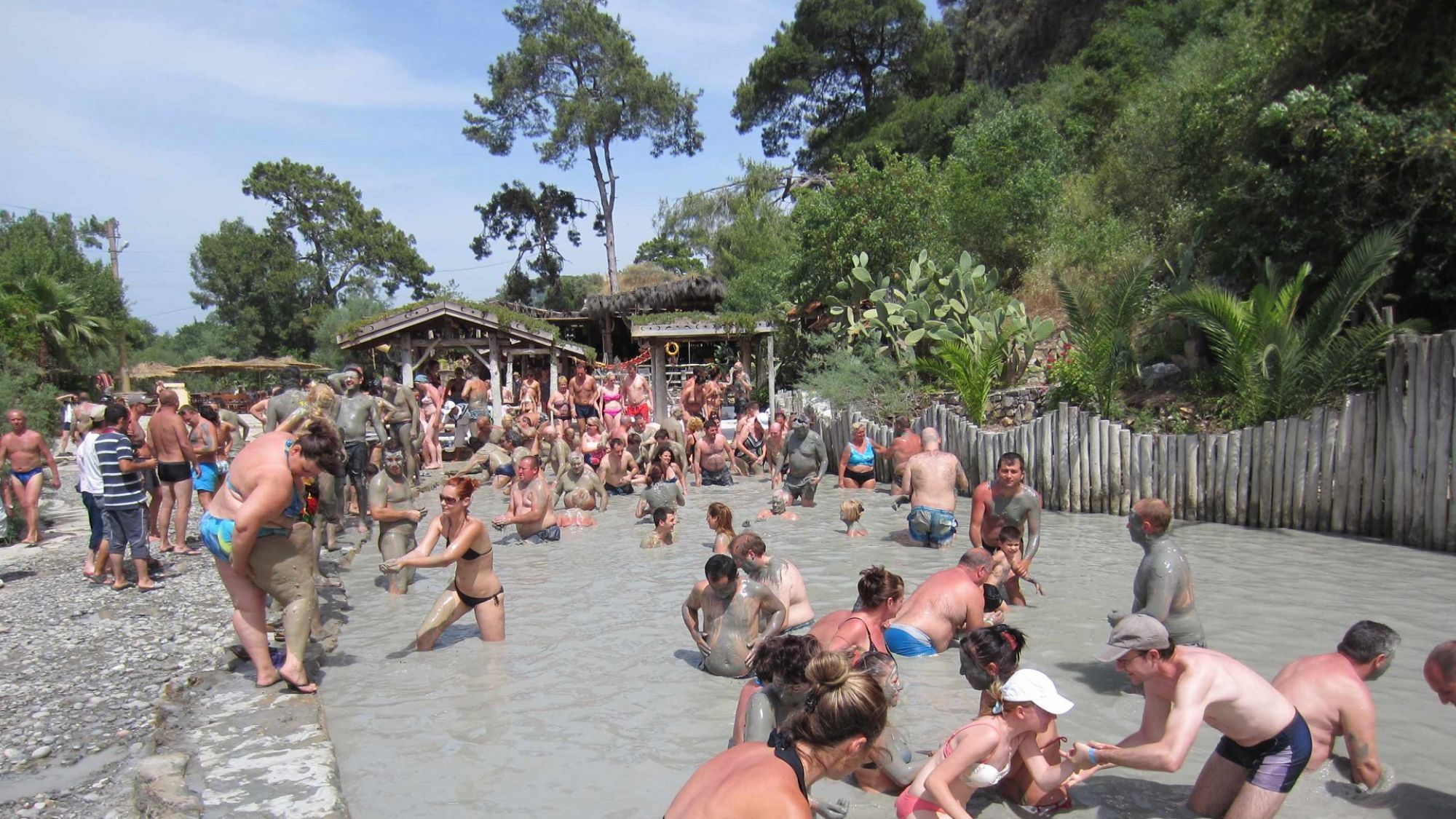 https://mdw-travel-data-us-east-1.s3.amazonaws.com/img/country/Turkey/Dalyan-Mud-Baths/img_02.jpg