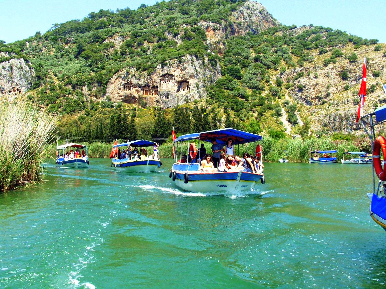 https://mdw-travel-data-us-east-1.s3.amazonaws.com/img/country/Turkey/Dalyan-Mud-Baths/img_03.jpg