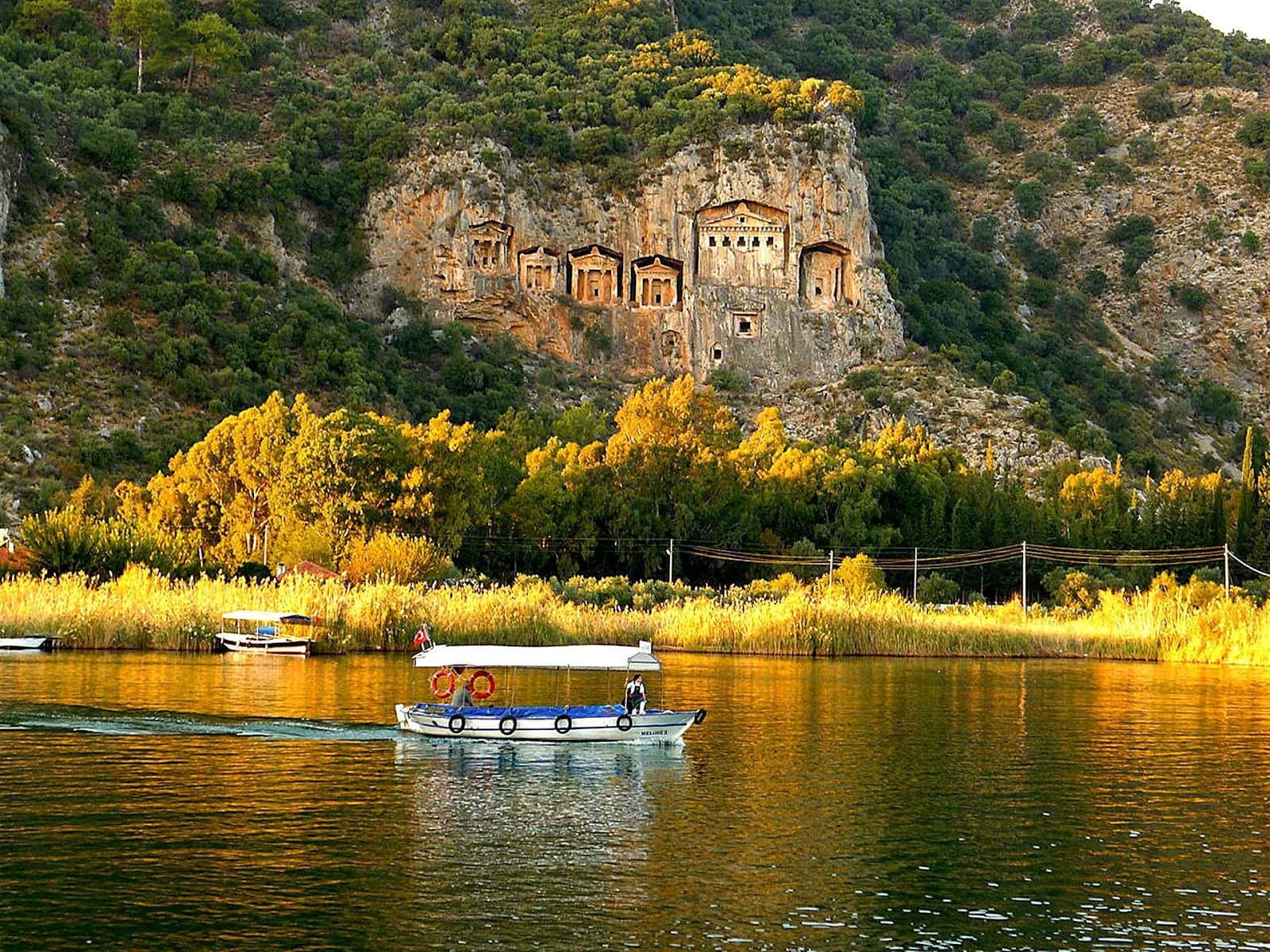 https://mdw-travel-data-us-east-1.s3.amazonaws.com/img/country/Turkey/Dalyan-Rock-Tombs/img_00.jpg