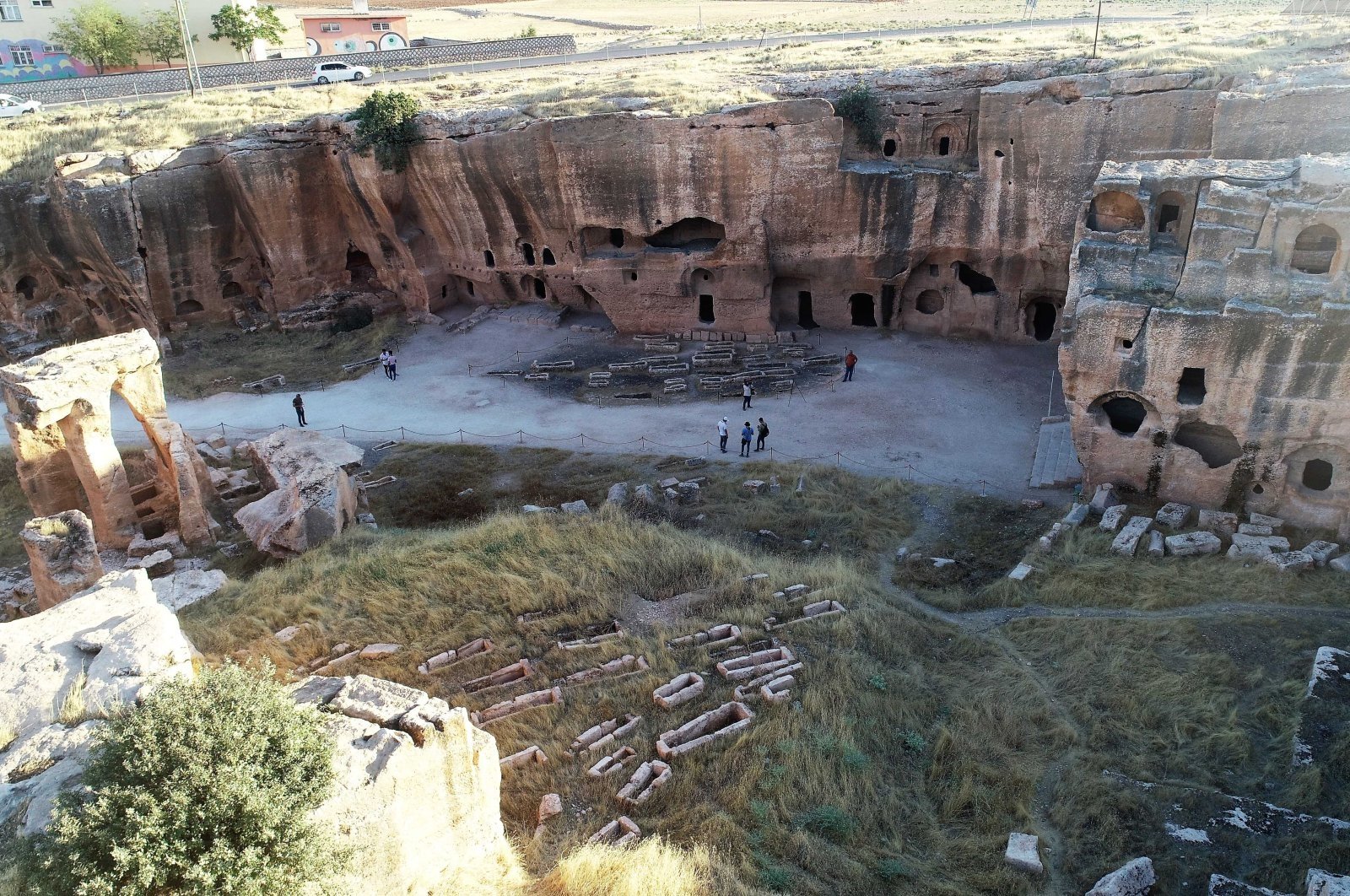 https://mdw-travel-data-us-east-1.s3.amazonaws.com/img/country/Turkey/Dara-Ancient-City/img_02.jpg