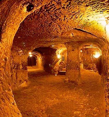 https://mdw-travel-data-us-east-1.s3.amazonaws.com/img/country/Turkey/Derinkuyu-Underground-City/img_00.jpg