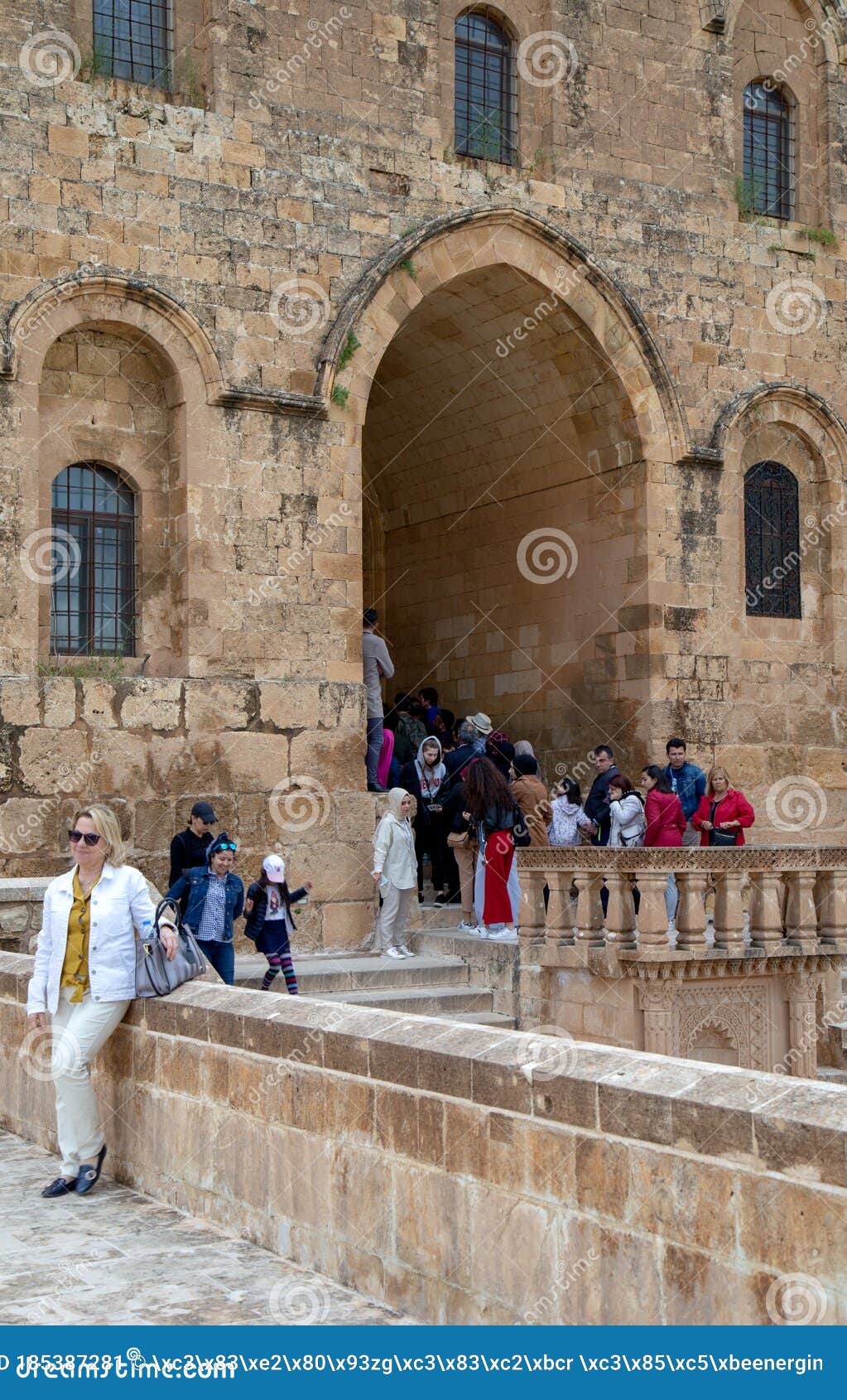 https://mdw-travel-data-us-east-1.s3.amazonaws.com/img/country/Turkey/Deyrulzafaran-Monastery/img_00.jpg
