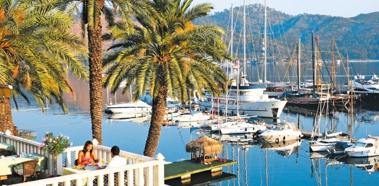 https://mdw-travel-data-us-east-1.s3.amazonaws.com/img/country/Turkey/Ece-Saray-Marina/img_03.jpg