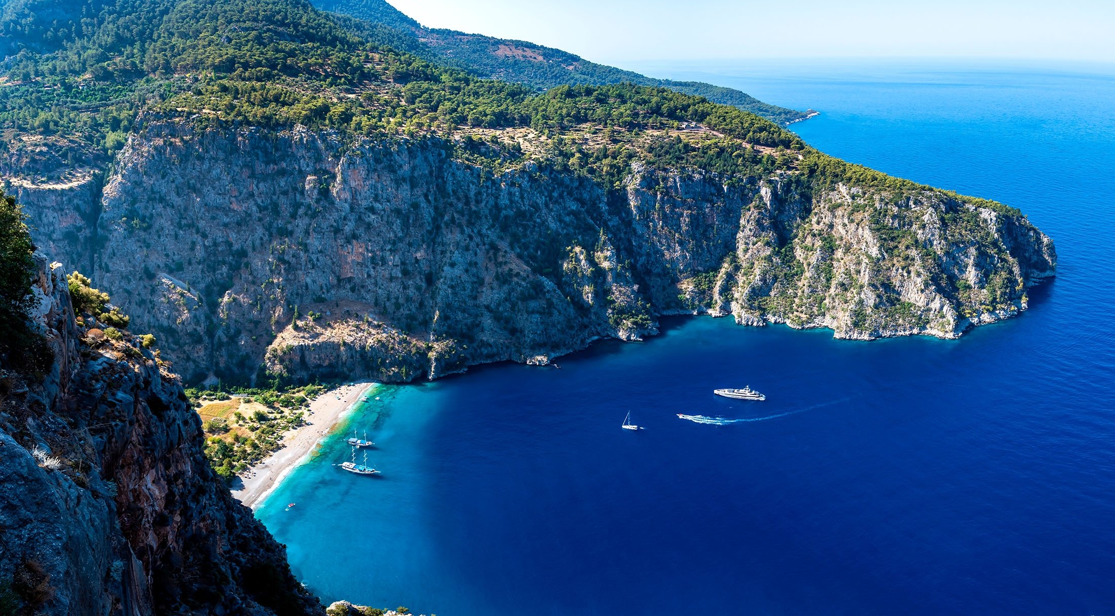 https://mdw-travel-data-us-east-1.s3.amazonaws.com/img/country/Turkey/Firtina-Vadisi/img_01.jpg