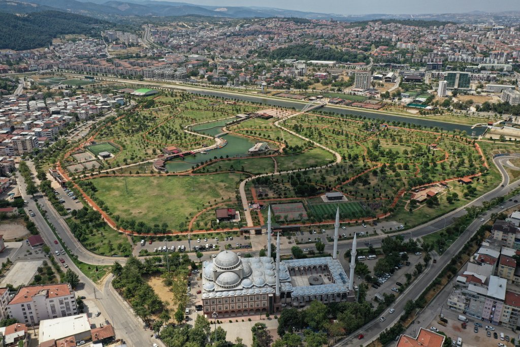 https://mdw-travel-data-us-east-1.s3.amazonaws.com/img/country/Turkey/Goynuk-Kent-Parki/img_03.jpg