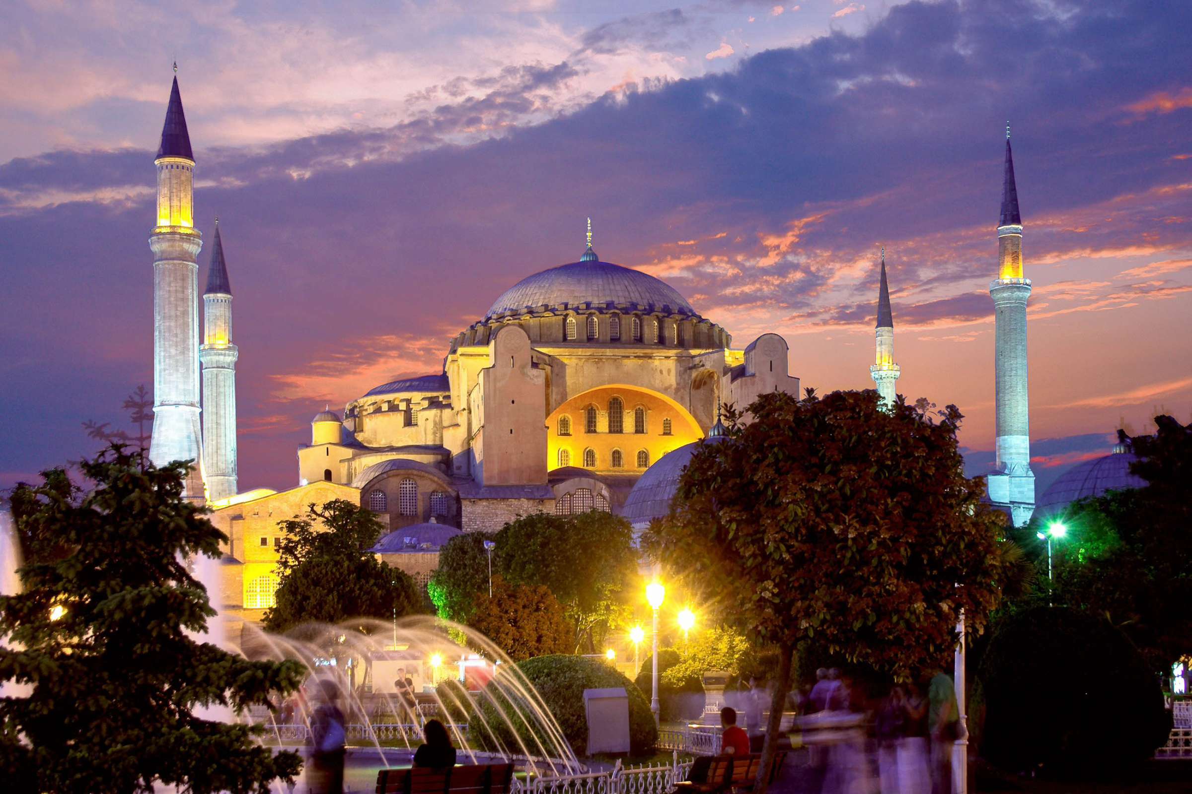 https://mdw-travel-data-us-east-1.s3.amazonaws.com/img/country/Turkey/Hagia-Sophia/img_03.jpg