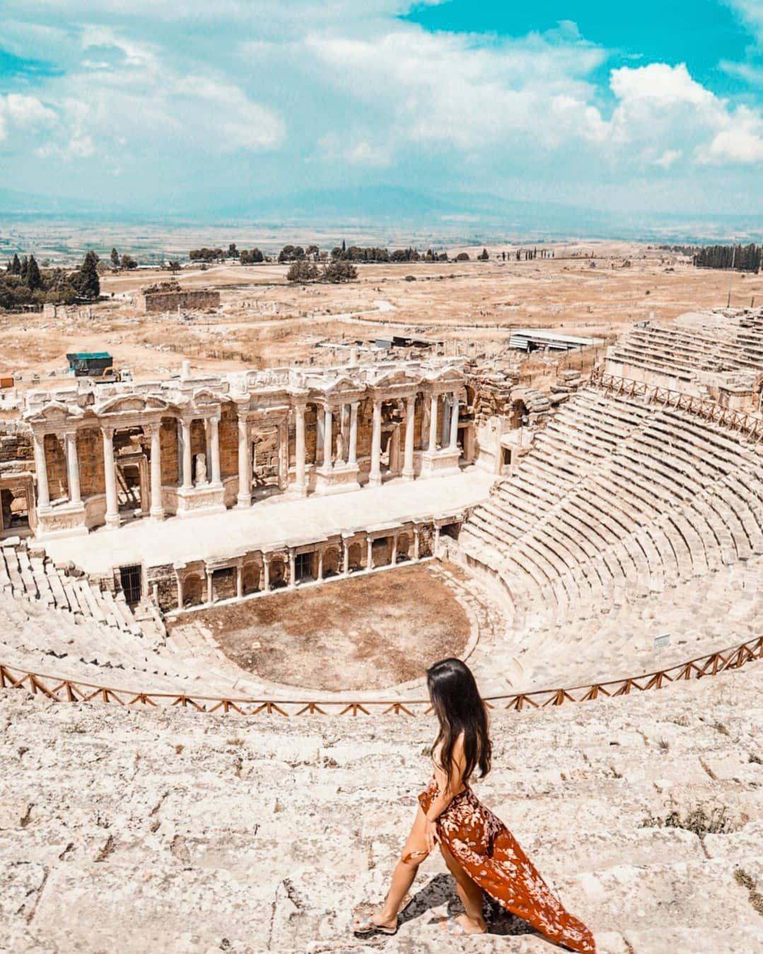 https://mdw-travel-data-us-east-1.s3.amazonaws.com/img/country/Turkey/Hierapolis-Theatre/img_01.jpg