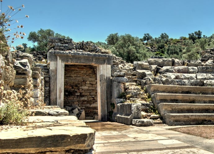 https://mdw-travel-data-us-east-1.s3.amazonaws.com/img/country/Turkey/Iasos/img_03.jpg