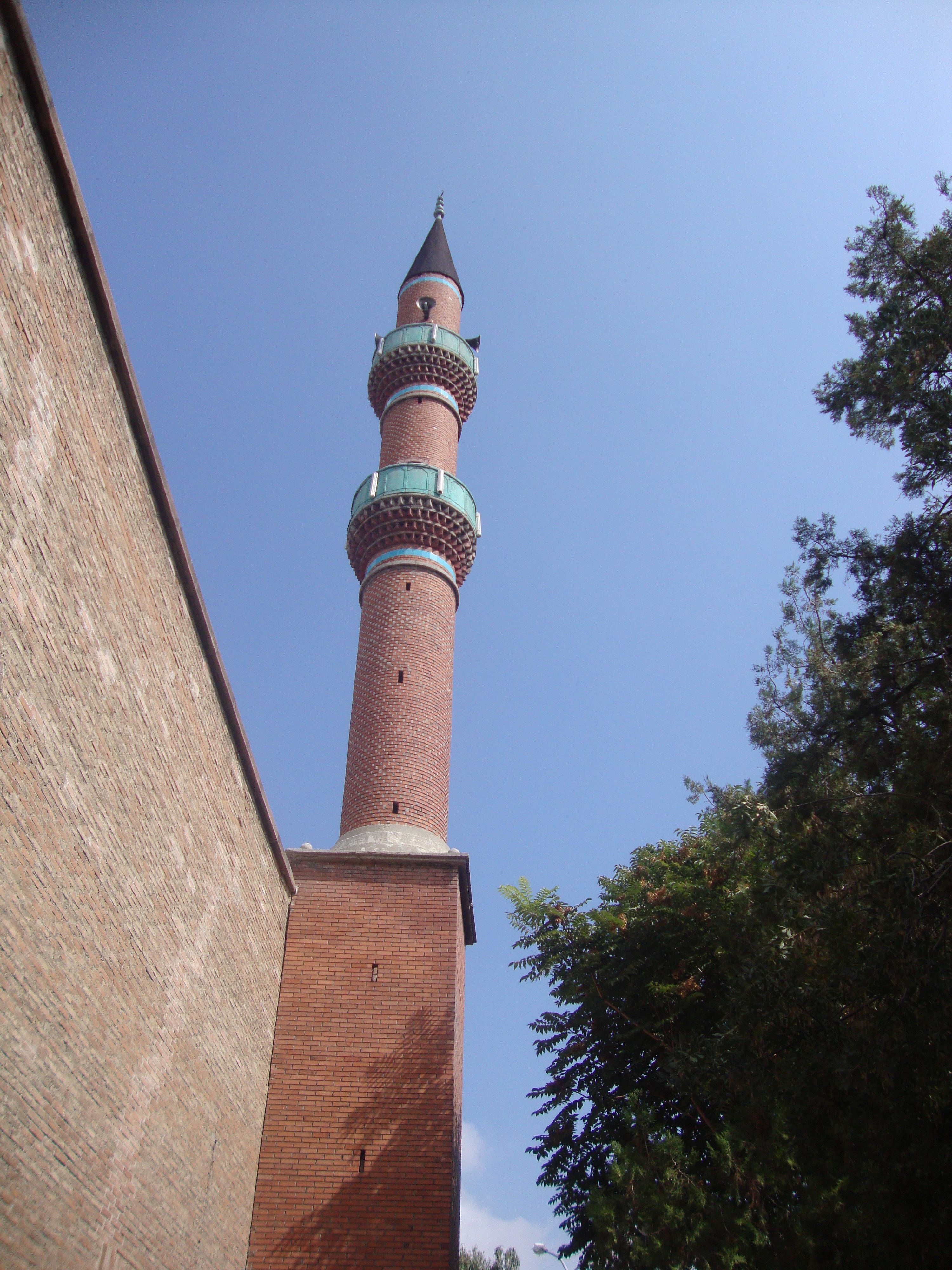 https://mdw-travel-data-us-east-1.s3.amazonaws.com/img/country/Turkey/Iplikci-Mosque/img_00.jpg