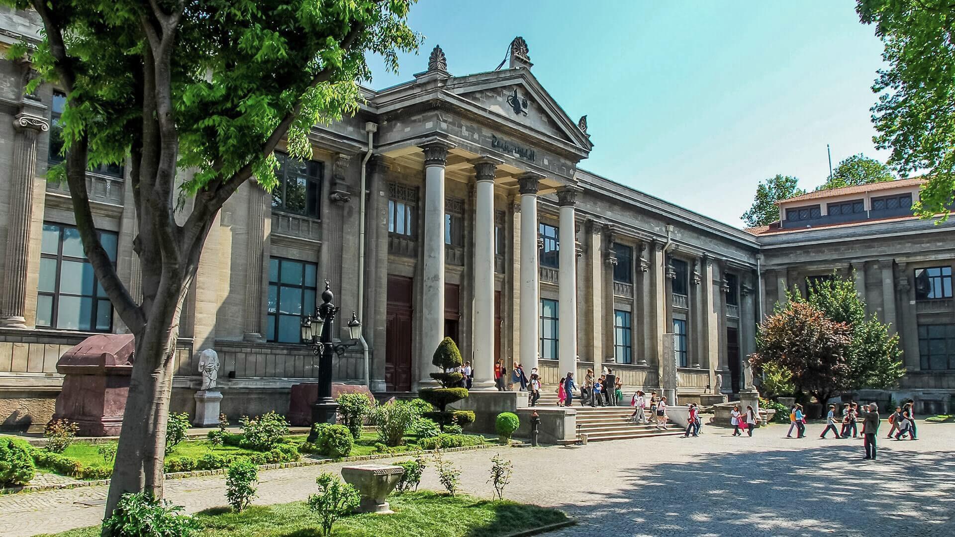 https://mdw-travel-data-us-east-1.s3.amazonaws.com/img/country/Turkey/Istanbul-Archaeology-Museums/img_03.jpg