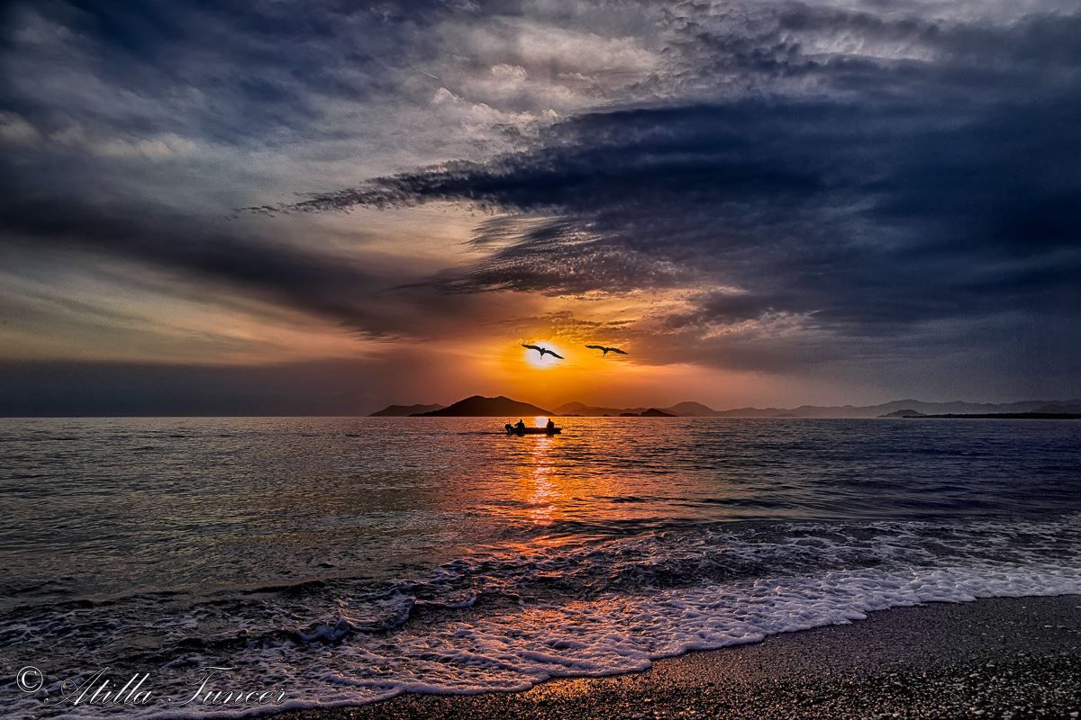 https://mdw-travel-data-us-east-1.s3.amazonaws.com/img/country/Turkey/Koca-Calis-Beach/img_00.jpg