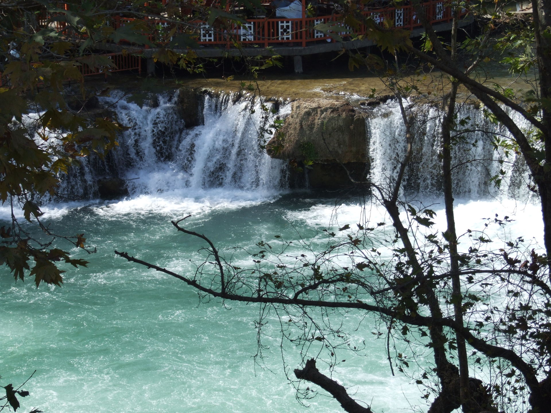 https://mdw-travel-data-us-east-1.s3.amazonaws.com/img/country/Turkey/Manavgat-Waterfall/img_03.jpg