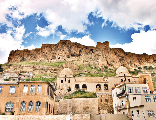 https://mdw-travel-data-us-east-1.s3.amazonaws.com/img/country/Turkey/Mardin-Historic-City-Center/img_03.jpg