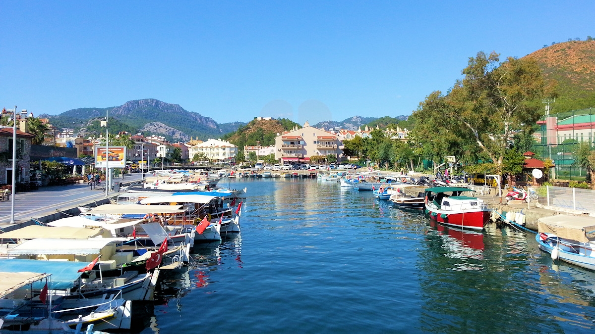 https://mdw-travel-data-us-east-1.s3.amazonaws.com/img/country/Turkey/Marmaris-Marina/img_02.jpg