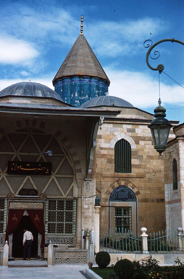 https://mdw-travel-data-us-east-1.s3.amazonaws.com/img/country/Turkey/Mevlana-Mosque/img_03.jpg
