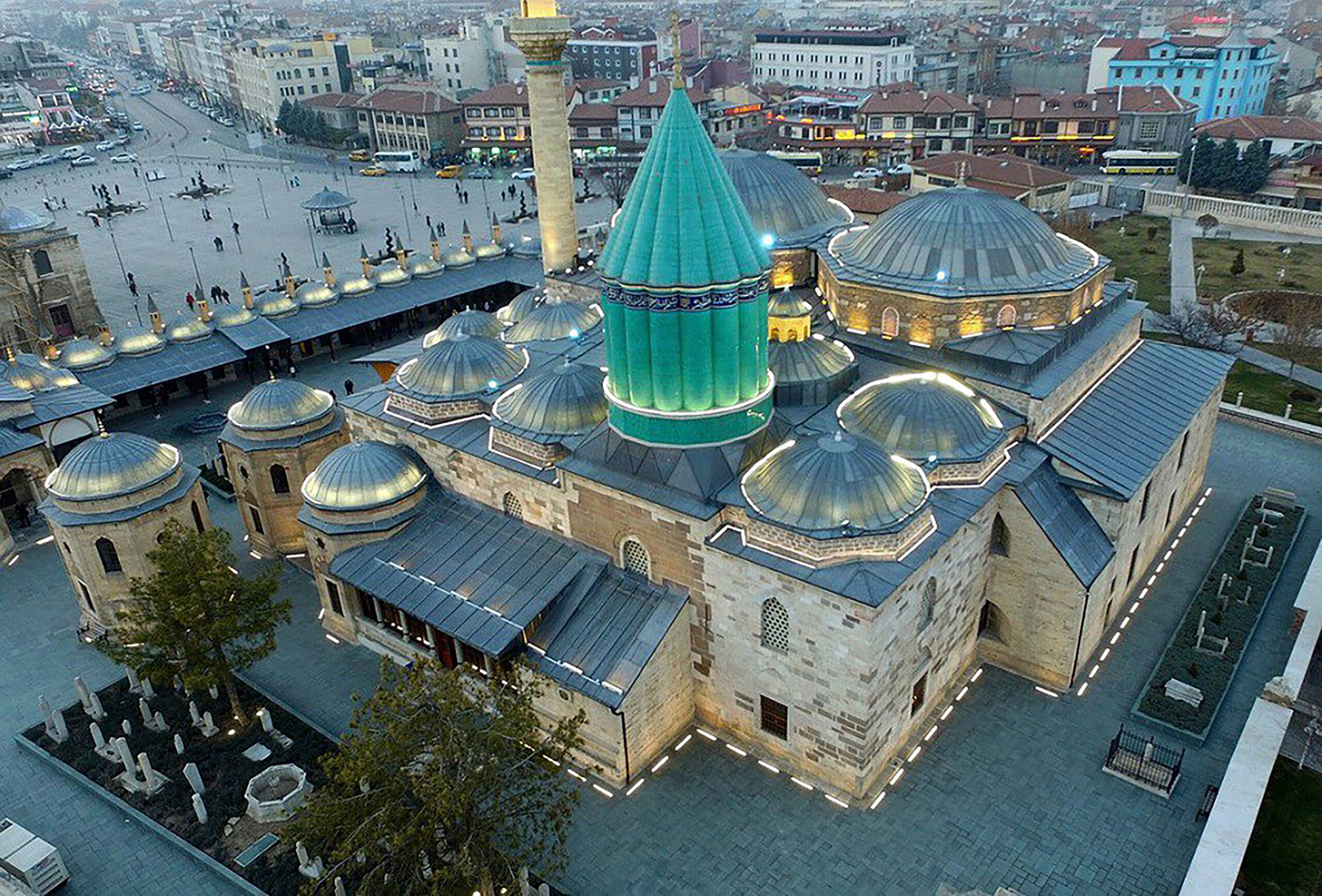 https://mdw-travel-data-us-east-1.s3.amazonaws.com/img/country/Turkey/Mevlana-Museum/img_03.jpg