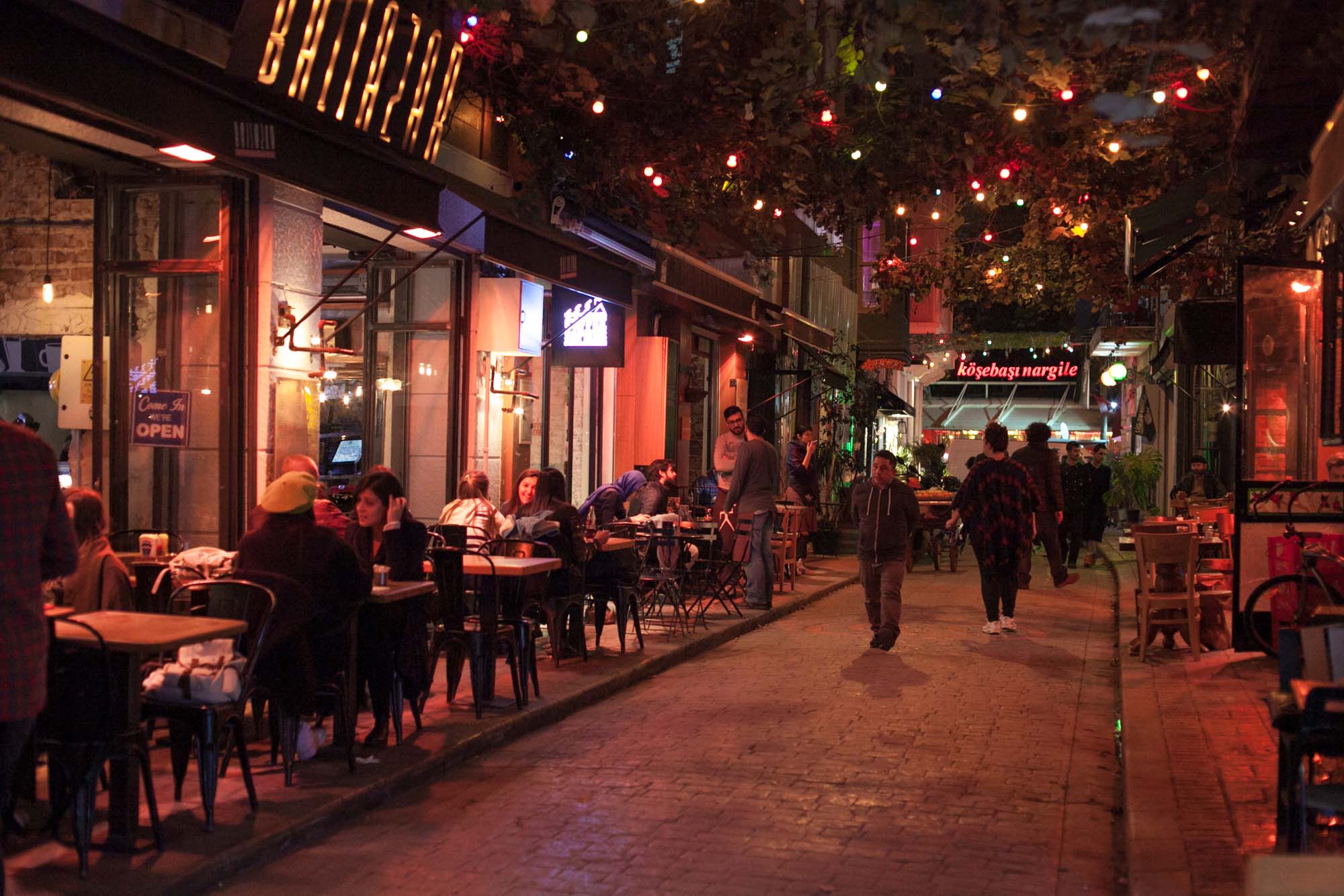 https://mdw-travel-data-us-east-1.s3.amazonaws.com/img/country/Turkey/Night-Clubs-and-Bars/img_00.jpg
