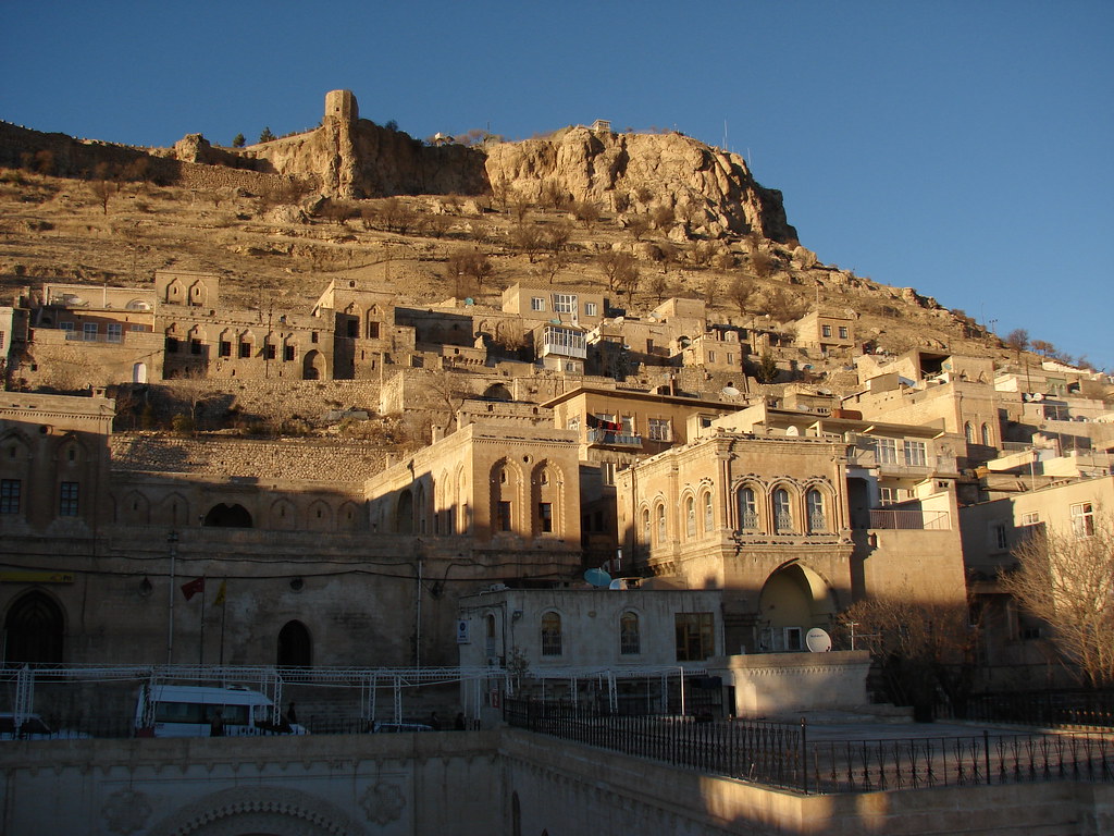 https://mdw-travel-data-us-east-1.s3.amazonaws.com/img/country/Turkey/Old-Mardin/img_02.jpg