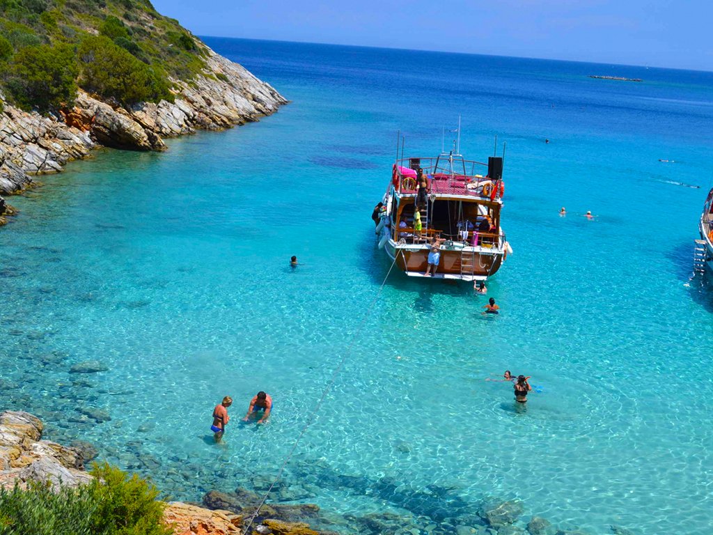 https://mdw-travel-data-us-east-1.s3.amazonaws.com/img/country/Turkey/Orak-Island/img_01.jpg