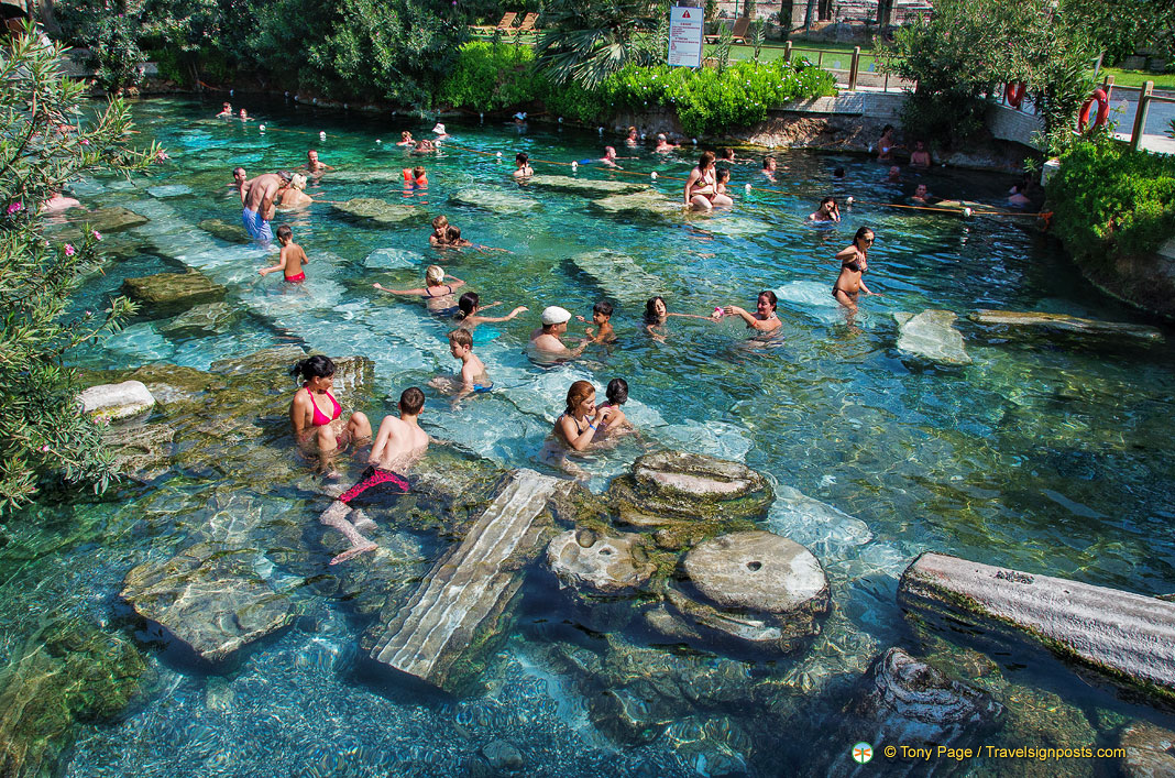 https://mdw-travel-data-us-east-1.s3.amazonaws.com/img/country/Turkey/Pamukkale-Antique-Pool/img_00.jpg